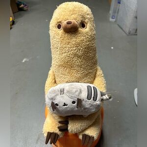 GUND Pusheen Sloth with Removable Cat Plush